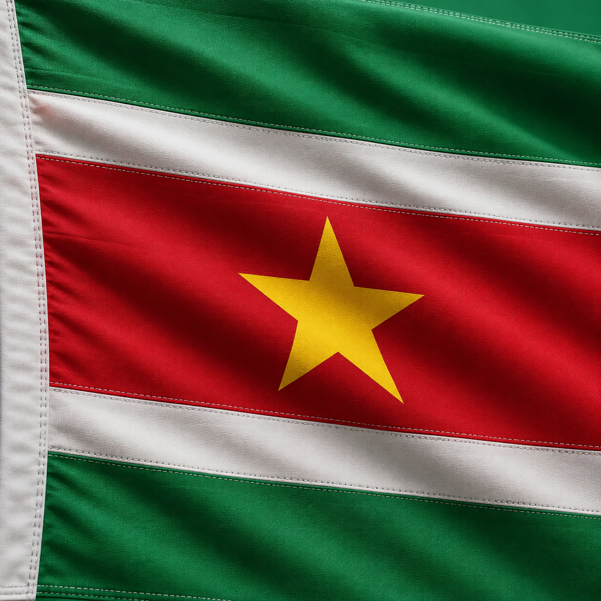 Suriname Flag 2'x3' to 5'x8' Nylon