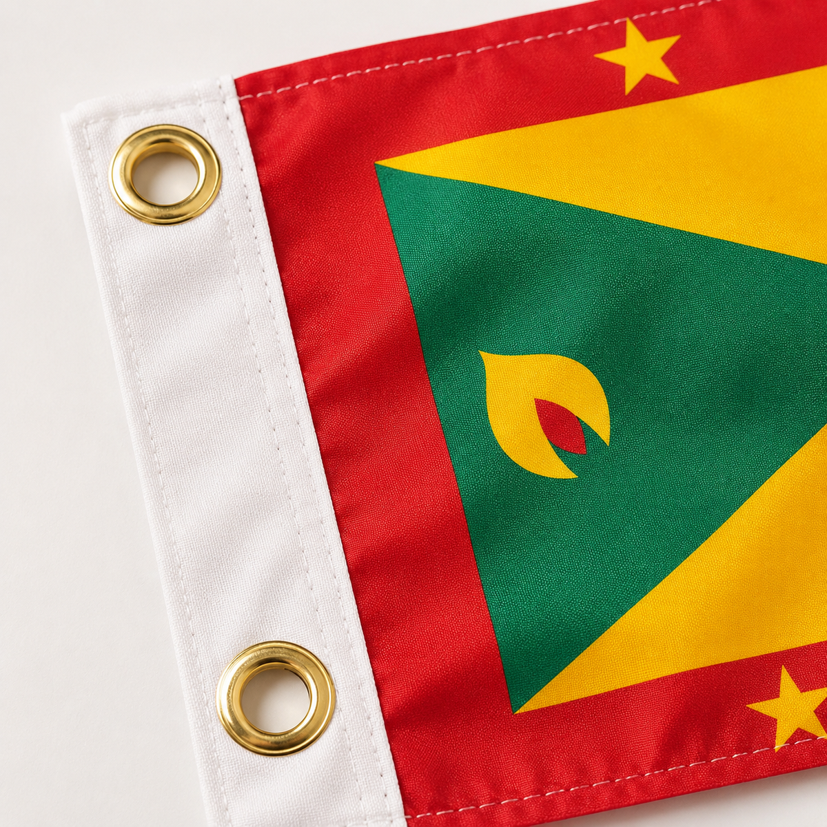 Grenada Flag 2'x3' to 5'x8' Nylon